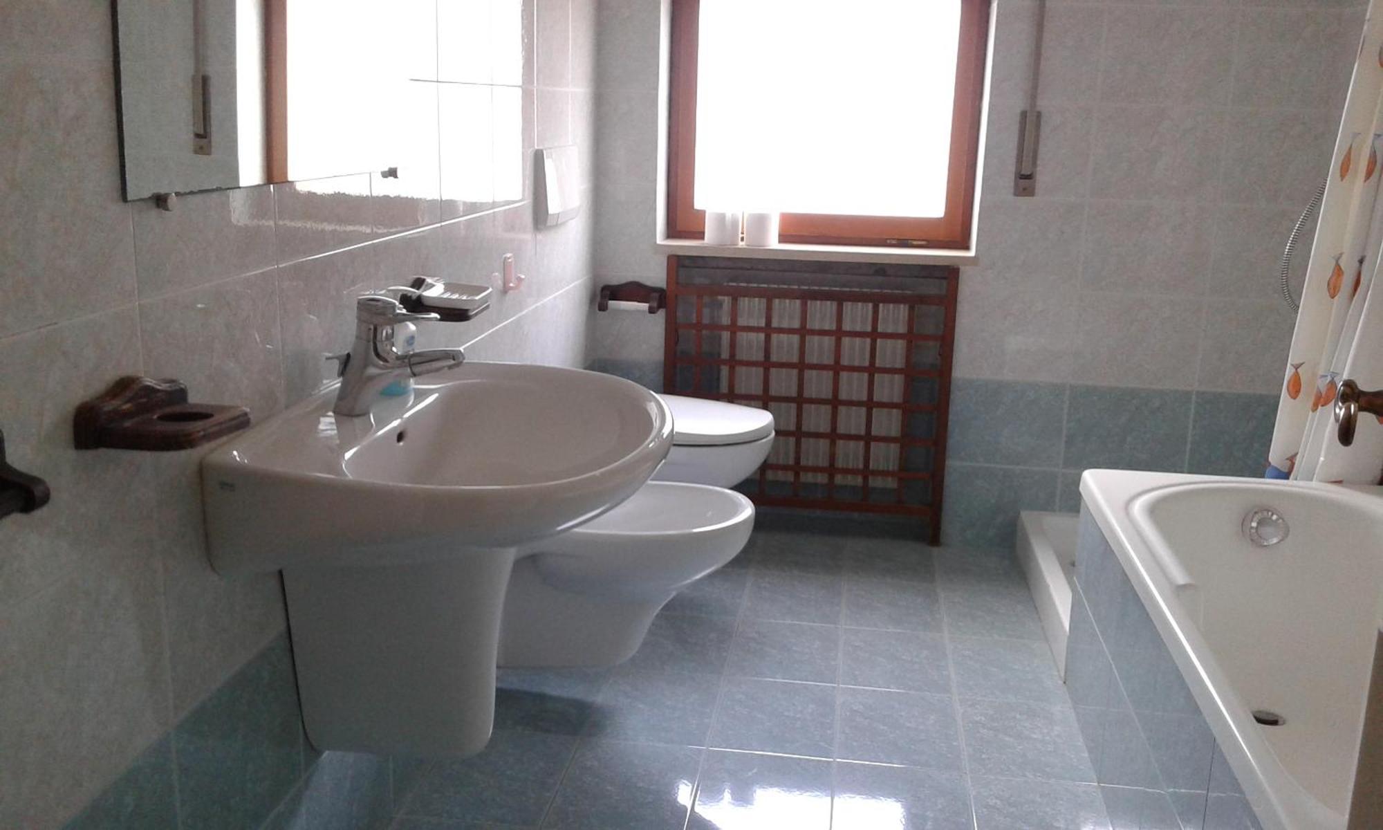 Easyroom Piovene Rocchette Екстериор снимка